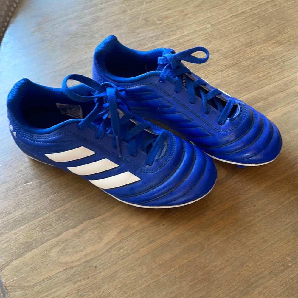 Kids adidas copa soccer cleats- size 1.5